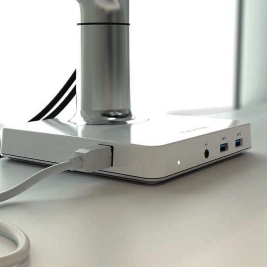M/Connect ospita le porte USB sulla scrivania mentre la dock station è