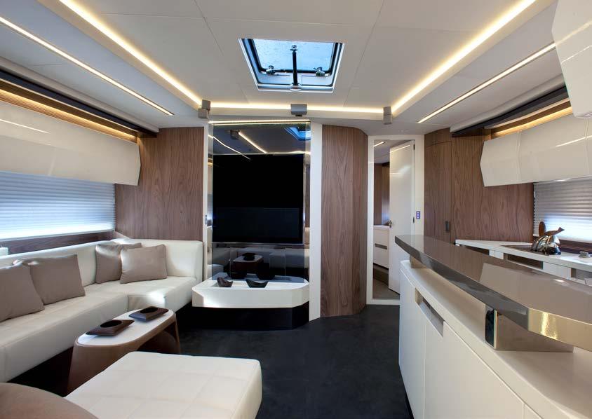 Fiart 58 has a large lounge with a fully