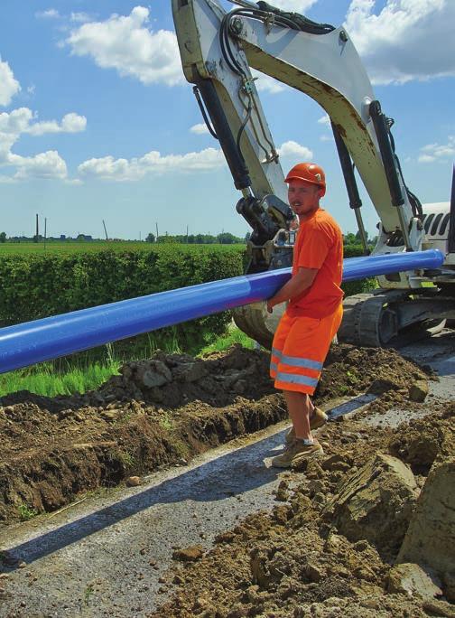 la rivoluzionaria lega polimerica La tecnologia con cui viene realizzato è basata sulla lega polimerica PVC-A dove A sta per alloy, cioè lega, costituita da due composti principali: il tradizionale