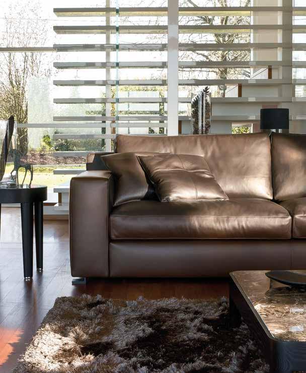 The CTS selected leather guarantees harmonious shades while still retaining the slight differences that confirm the