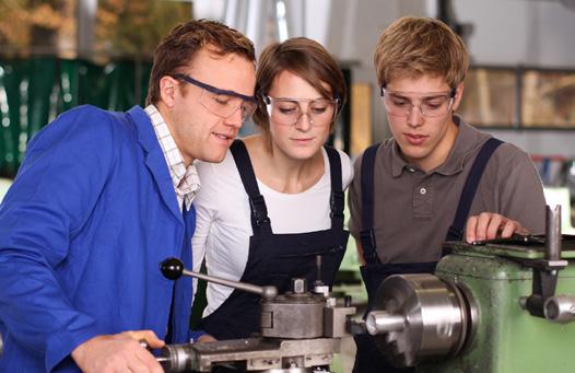 FORMAZIONE IN APPRENDISTATO GEMA Business School (Gestioni e Management) in qualità di ente di formazione accreditato dalla Regione Lazio (in possesso della certificazione di qualità UNI EN ISO