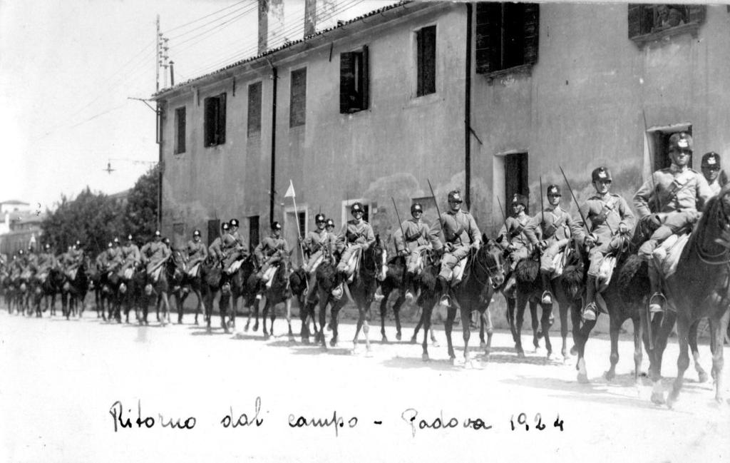 Ritorno dal campo - Padova 1924" Foto