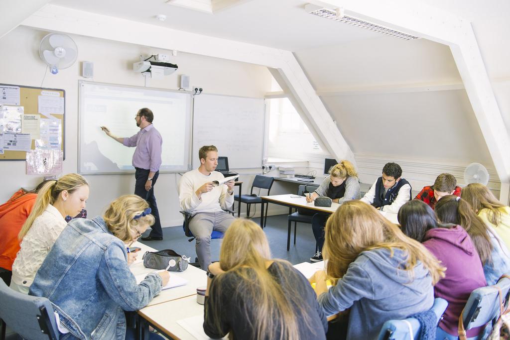 BEET Language Centre Bournemouth Scuola di inglese in un magnifico edificio del XIX secolo.