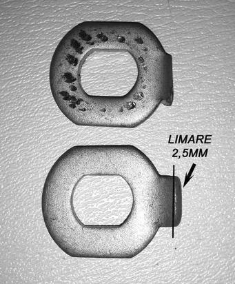 Le rondelle con appendice servono per impedire la rotazione dell asse motore nella forcella ( i cavi elettrici
