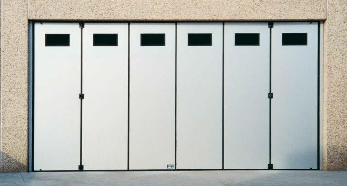 You can choose among a wide range of colours and RAL paints to enable the doors to suit any architectural requirement.