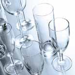 Cestelli per bicchieri Con la loro struttura aperta i cestelli per bicchieri Winterhalter permettono di ottenere un risultato di lavaggio ottimale.