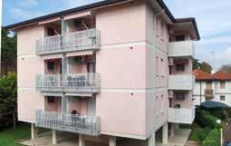 Flat for 2-4 persons: living-dining room with double sofa-bed, 1 sleeping room with double bed, balcony, kitchenette, bathroom with shower, wash-basin, wc and bidet, TV, microwave. Air conditioned.