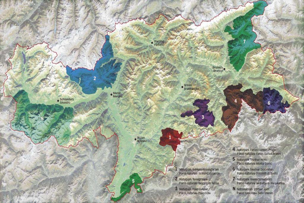 DESCRIZIONE DEL TERRITORIO 1.1 LOCALIZZAZIONE GEOGRAFICA Il Parco Naturale Puez-Odle si trova nella parte sud-orientale della Provincia Autonoma di Bolzano- Alto Adige.