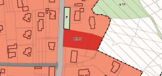 I limitrofi appezzamenti sul lato sud e nord sono già edificati. Uso del suolo: attualmente l area è incolta.