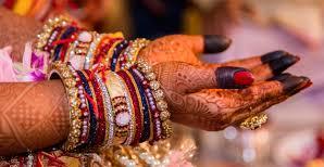 Al rientro tempo disposizione per calarsi nelle vesti della tradizione indiana preparandosi a partecipare ad un vero matrimonio Indù.