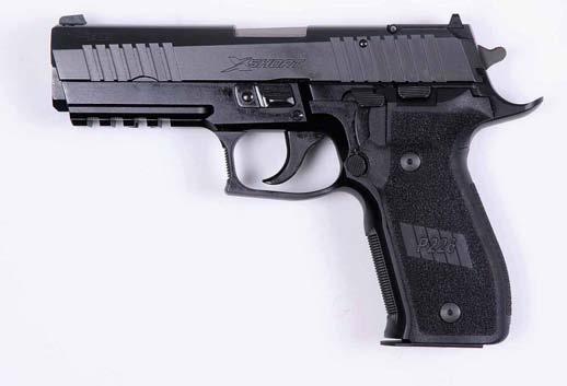 PROVA pistole semiautomatiche Sig Sauer P226 X-short Pro Pdt calibro 9x21 AL POLIGONO Per la prova fuoco, ho impiegato sia cartucce ricaricate sia cartucce commerciali.