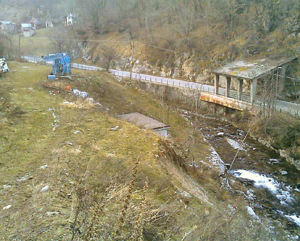 REGIONE PIEMONTE PROVINCIA DI CUNEO COMUNE DI VERNANTE VARIANTE SOSTANZIALE DELL'IMPIANTO IDROELETTRICO ESISTENTE SUL TORRENTE VALLE GRANDE IN LOCALITA' TETTI CIASTEL - Documentazione integrativa