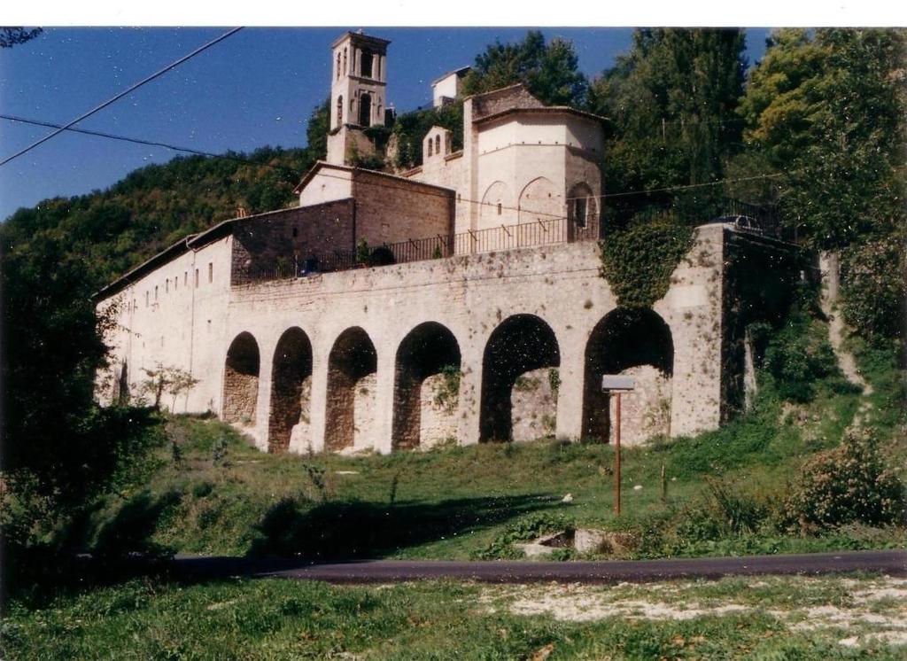 PRIMA PRECI Localita Piedivalle Abbazia di S.