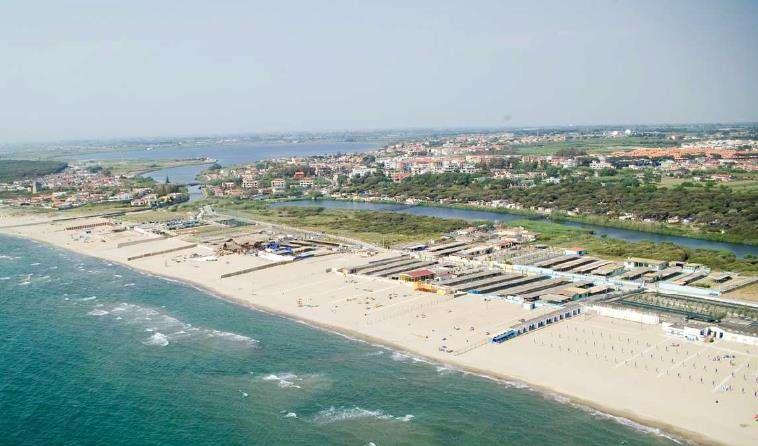 1. la fascia costiera e la dimensione di area vasta da Foce Patria a Giugliano mare arenile