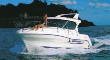 750 Weekend Quicksilver vi propone una barca con un nuovo ed entusiasmante concetto di navigazione. La 750 Weekend ha quattro posti letto ed una dinette convertibile.
