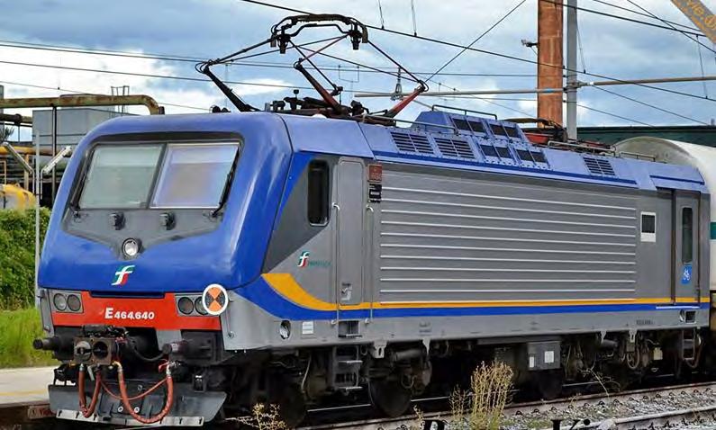 Locomotive tradizionali a GTO (E464) Caratteristiche principali: Flotta Massa Totale 717 Locomotive 72 t Assi motori (2carrelli) 4 Potenza continuativa