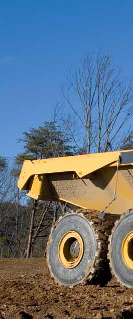 Elevata produttività ed efficienza Motore ecot3: potenza ed efficienza Il motore ecot3 Komatsu SAA6D140E-5, conforme alle normative EPA Tier III ed EU Stage IIIA sulle emissioni, assicura coppia