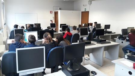 lo scopo di promuovere nelle scuole gli aspetti scientifici dell informatica