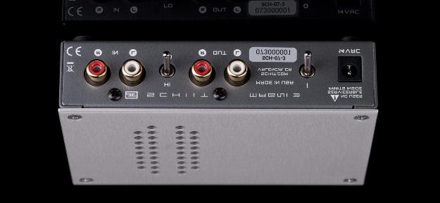 molti modelli ortodinamici difficili da pilotare. Impedenza cuffie: 8-600 ohm; Risposta in frequenza: 20Hz-20KHz,- 0.1dB; THD:<0.005%, 20Hz-20KHz; Rapporto S/N: >100dB; Impedenza d uscita: 0.