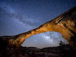Notturni indimenticabili - Il cielo della Namibia, paradiso astronomico dell Africa, è fra i più interessanti al mondo, sia per la prodigiosa limpidezza e trasparenza dell aria, sia per lo spettacolo