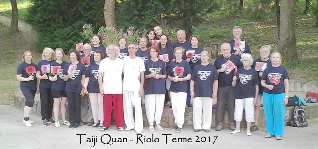 Taiji Quan Training Camp Da lunedì a giovedì 12 ore di lezione Quota Contributiva 120,00 venerdì sabato domenica l allenamento sarà libero e facoltativo 09.00-10.