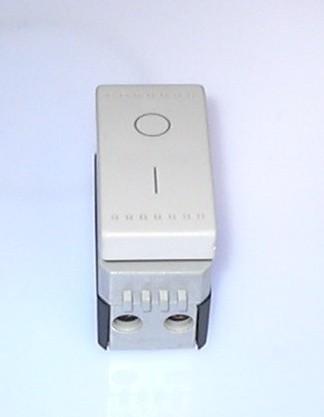 RICA la NOCE Interruttore 1P 13A 250V~ One way Switch 13A and 16A 250V~ Interrupteur 1P 13A et 16A 250V~ Interruptor 1P 13A y 16A 250V~ 12.000 10 12.000G 12.