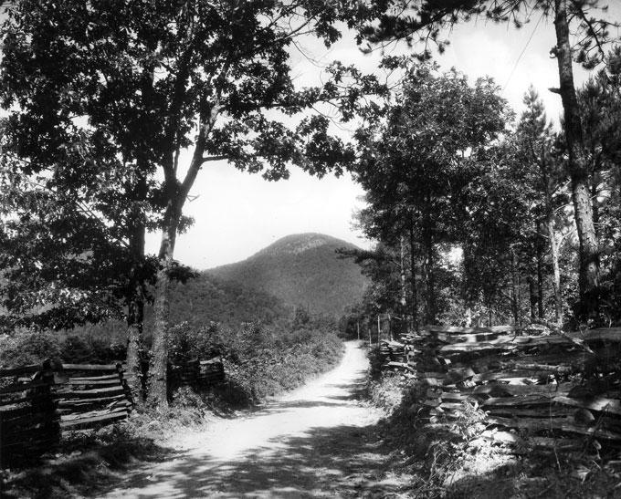 The Ouachitas are located in the western part of the state. Long, narrow ridges that run from east to west characterize this region.