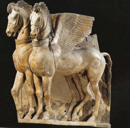 Cavalli Alati Frontone del tempio dell ara