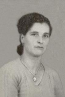 FOTO 6 TARMINIO Lucia (fu Biagio e fu DE CARO Maria) nata il 24 Maggio 1915 a