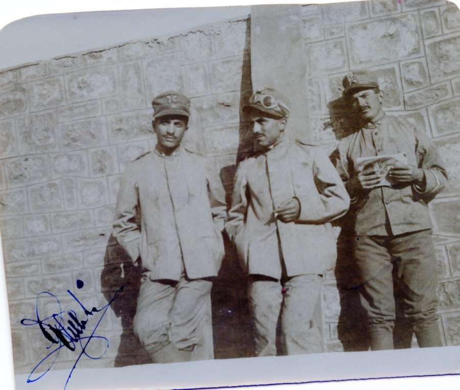 n copia digitale Fondo Forcellati_017 Soldati italiani nella " Ridotta " ( postazione fortificata ) 20/05/1912 8x11 Sul fronte
