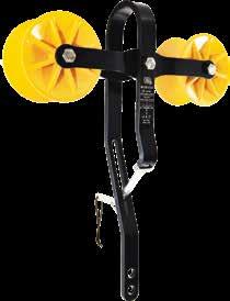 PULLEYS CARRUCOLE PROFESSIONAL WORK ALBY - Alby is a single sheave pulley with aluminum swinging side plates and wheel. Taper bush lock pulley. It works with ropes up to 26mm.