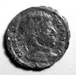 20 R VII (fig. 21) Follis di Costantino, (321 d.c.) D/ CONSTANTINUS AVG. Busto di Costantino I laureato a destra R/ D.