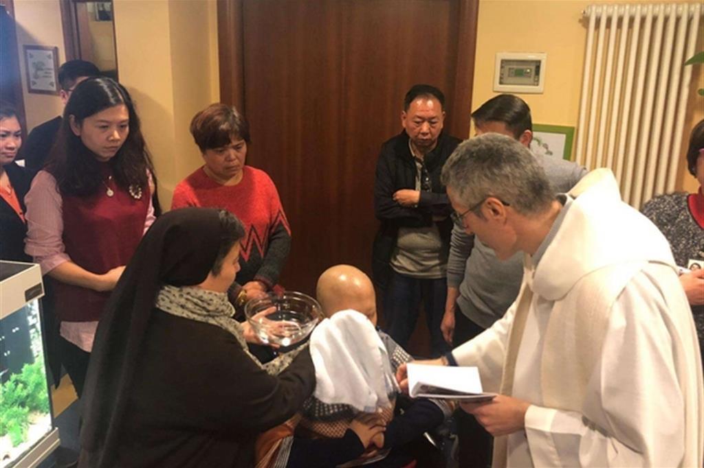 (/) La storia. Malato di tumore, il piccolo Zhang chiede il Battesimo prima di morire Antonella Mariani sabato 23 marzo 2019 Il 13enne ha scelto il nome di Angelo.