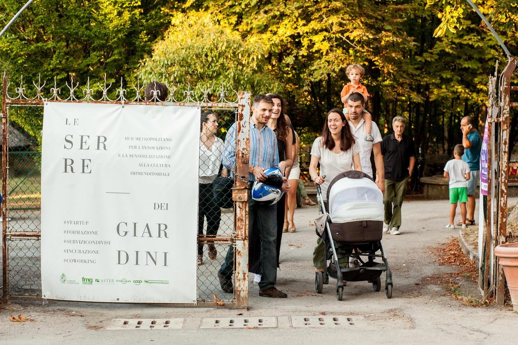 community organizing LE SERRE DEI GIARDINI uno spazio abbandonato da