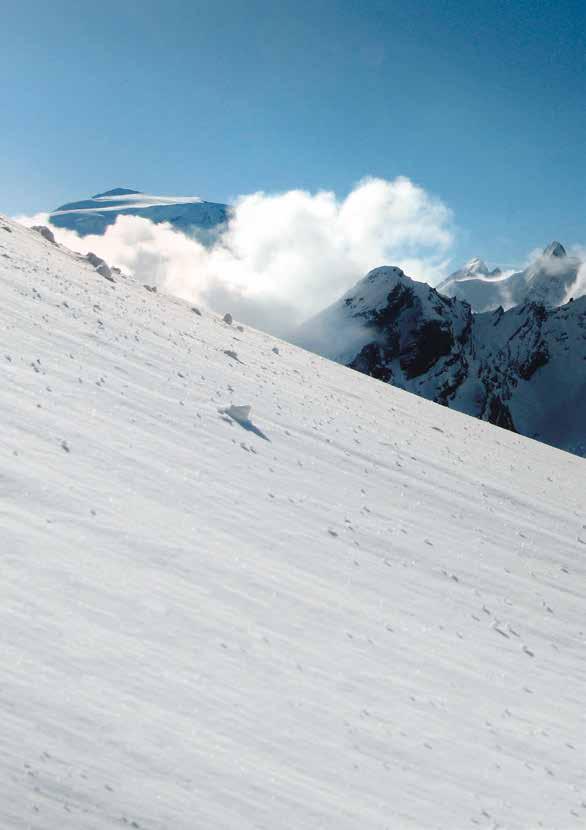 *****da segnare in Calendario ***** * WHITE FEELING Ski Adventure 31 maggio / 2 giugno 2019 In collaborazione con Guide Alpine Ortler Cevedale Classico appuntamento che sancisce l apertura della