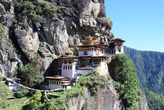 montuoso nella valle di Paro, nel Bhutan.