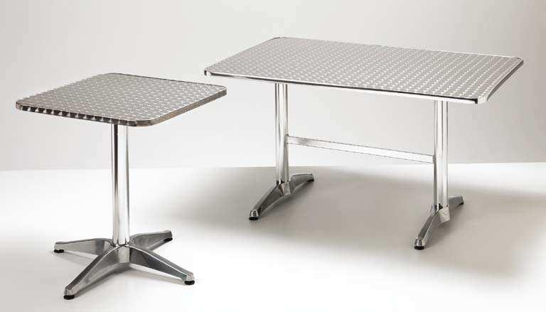 SPACE Telaio tavolo con base in fusione d alluminio lucido.
