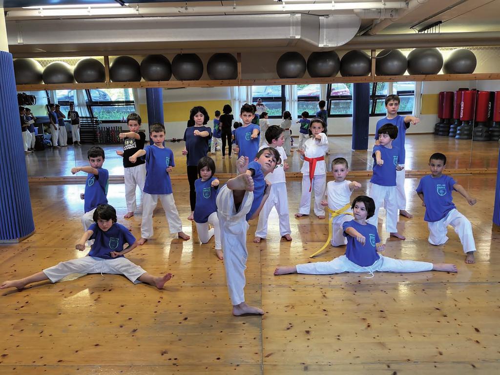 CORSI in PALESTRA per BAMBINI e RAGAZZI KARATE DANZA MODERNA BAMBINI 3-5 anni lezioni da 45 - vedi regolamento squadra Mar 17.30 FANCIULLI 6-9 anni lezioni da 60 - vedi regolamento squadra Mar/Ven 17.