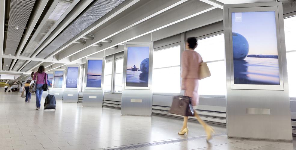 Pubblicità digitale negli aeroporti Dove i marchi decollano 166 superfici pubblicitarie premium Piattaforme innovative e su misura per gruppi target esclusivi all aeroporto di Zurigo Ideale per