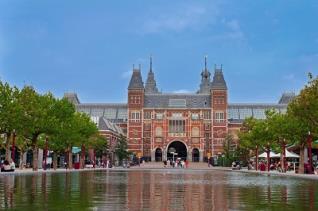 Arrivo ad Amsterdam, sistemazione presso l hotel riservato ed assegnazione delle camere. Cena e pernottamento in hotel.