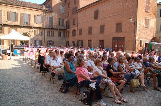 CULTURA E COESIONE QUESTIONI EMERSE Attività culturali e creative sono già presenti nella ex Tabasso: la biblioteca, Techlab, le