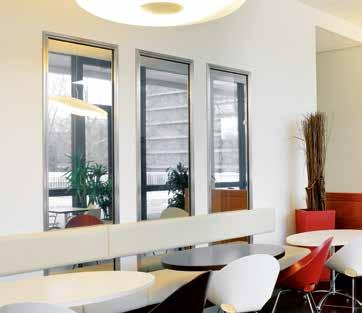 Porta per interni ES 50 per pareti divisorie di uffici completamente in vetro Telai in acciaio Il programma di telai in acciaio offre soluzioni ottimali per il montaggio su pareti massicce e pareti