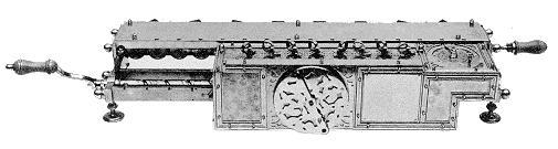 (1642) Gottfried Leibniz costruisce una macchina che esegue le moltiplicazioni come