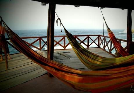 lancha o a piedi a Taganga, trasferimento verso Santa Marta.