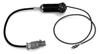 Adattatore di Tensione non Amplificato per Auto con Due Antenne Not Amplified Voltage Adapter for Cars with Two Aerial ALL MODELS 2004 M 520137 ALL MODELS 2004 M 520138 Adattatore di Tensione