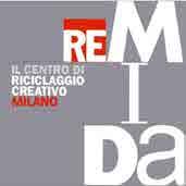 REMIDA IL CENTRO DI RICICLAGGIO CREATIVO REMIDA, ideato a Reggio Emilia nel 1996, è un