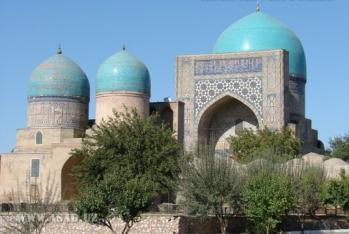 Samarcanda è diventata la capitale di un vasto impero di Tamerlano, l'oggetto del suo