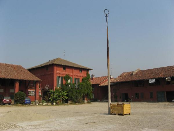 Cascina Maiocca - complesso Mediglia (MI) Link risorsa: http://www.lombardiabeniculturali.