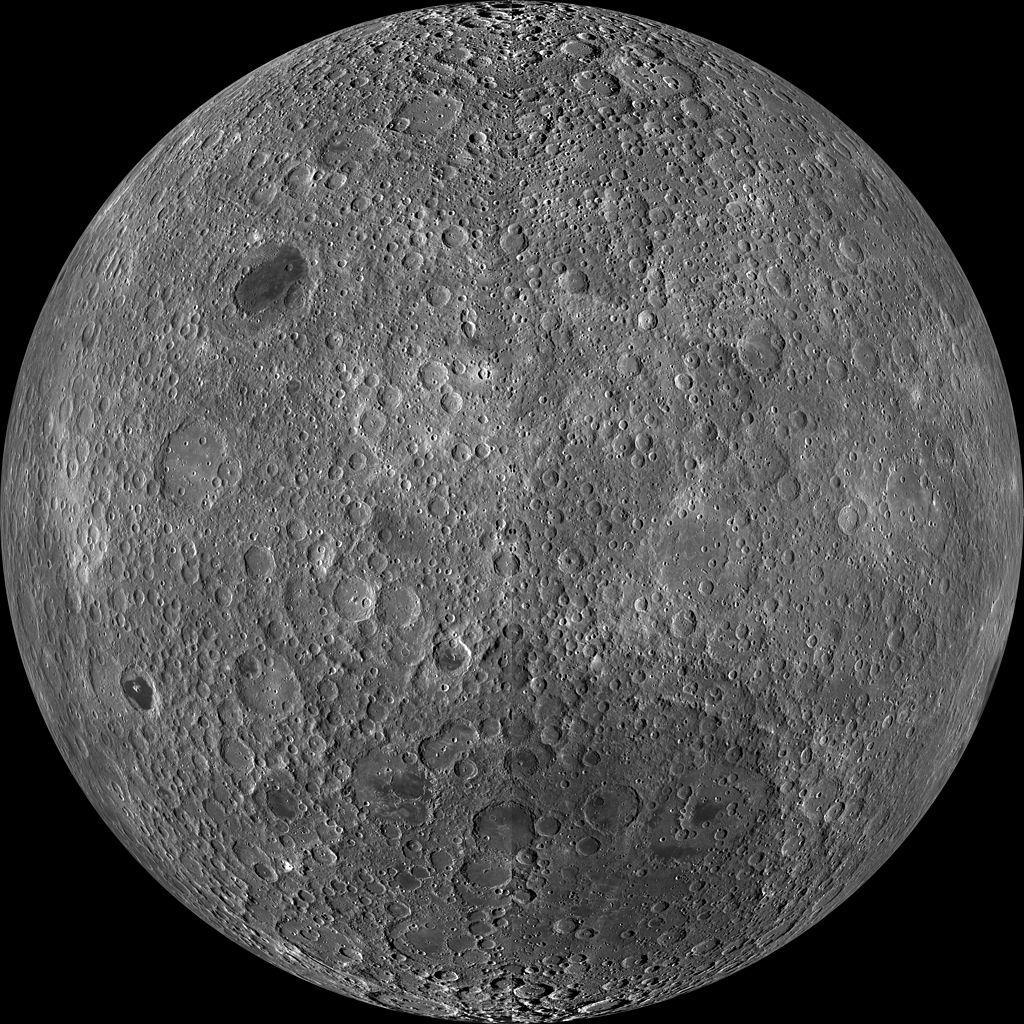 La faccia nascosta della Luna La faccia nascosta della Luna è stata osservata solamente grazie alle sonde spaziali. Fu fotografata per la prima volta nel 1959 dalla sonda sovietica Luna 3.