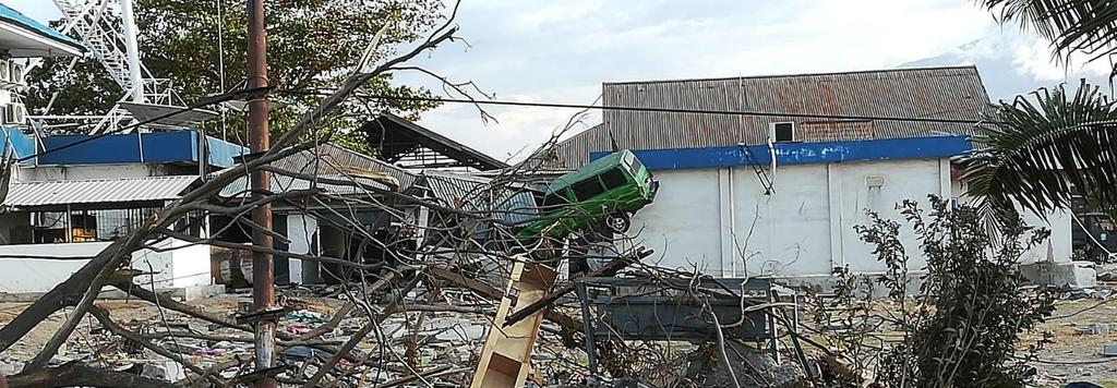 L IMPATTO DELLO TSUNAMI FASE UNO L Emergency Unit di INTERSOS è a Giacarta già nella giornata del 2 ottobre.